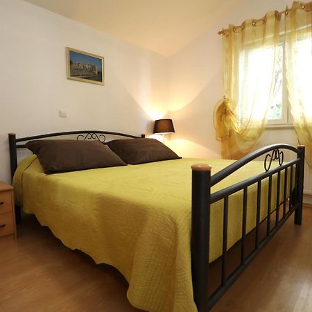 Apartments Salona Трогир Экстерьер фото