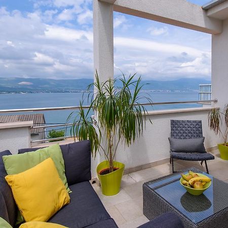 Apartments Salona Трогир Экстерьер фото