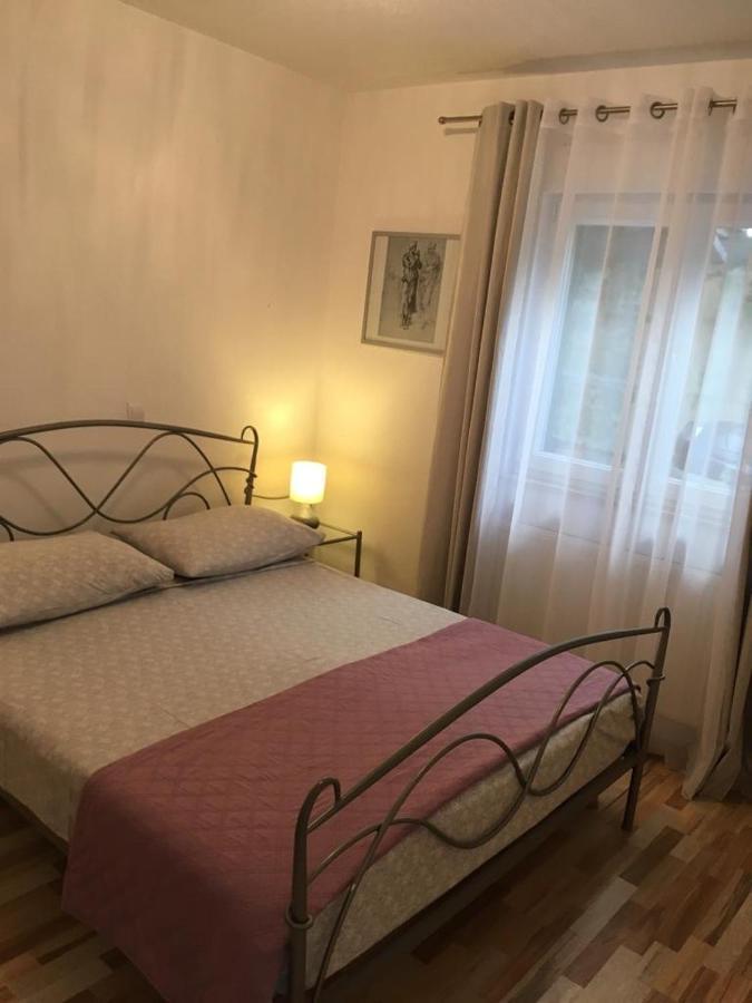 Apartments Salona Трогир Экстерьер фото