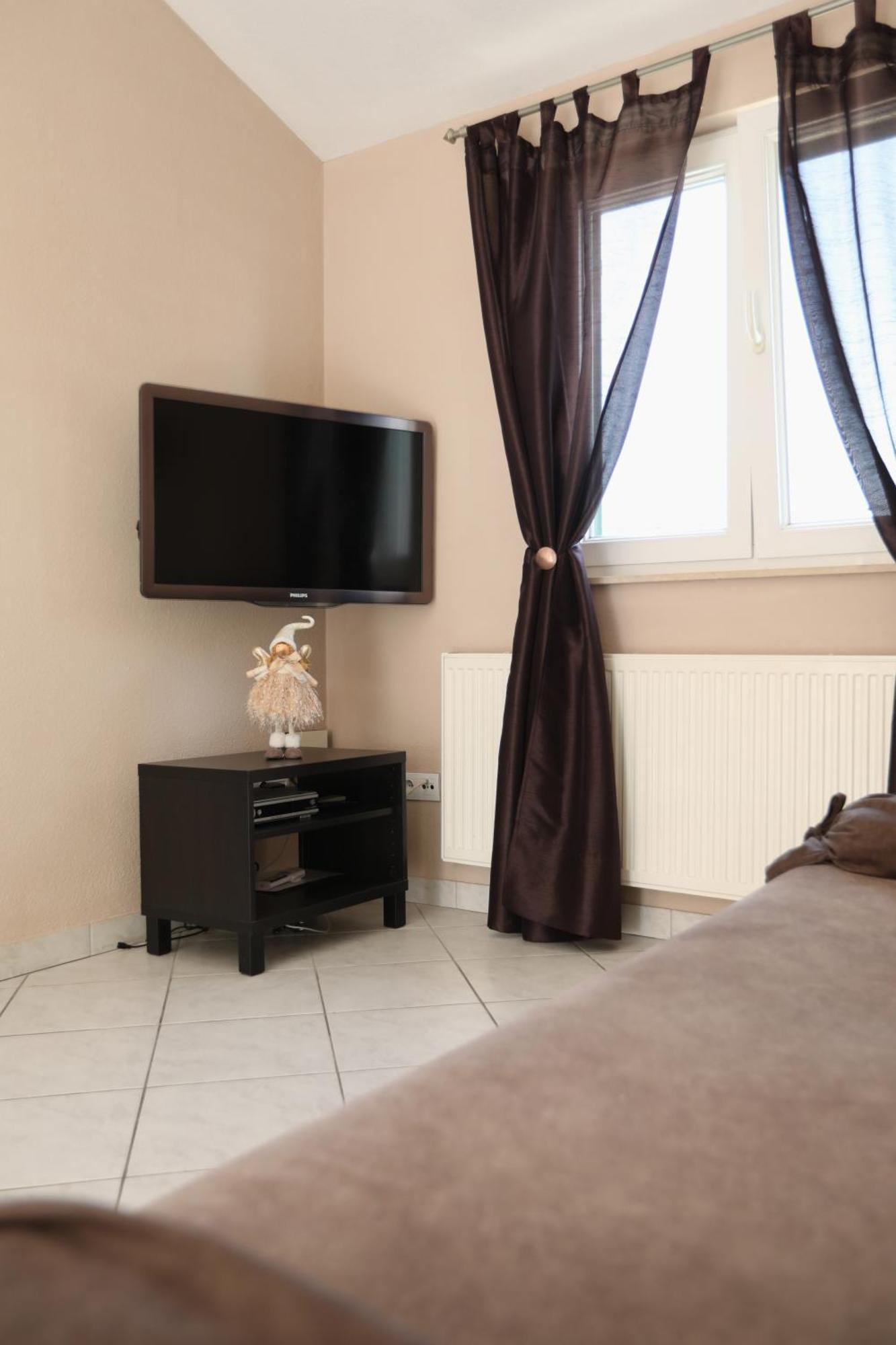 Apartments Salona Трогир Экстерьер фото