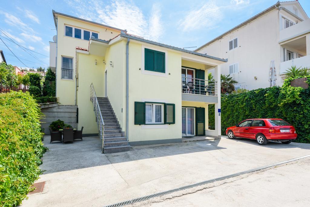 Apartments Salona Трогир Экстерьер фото